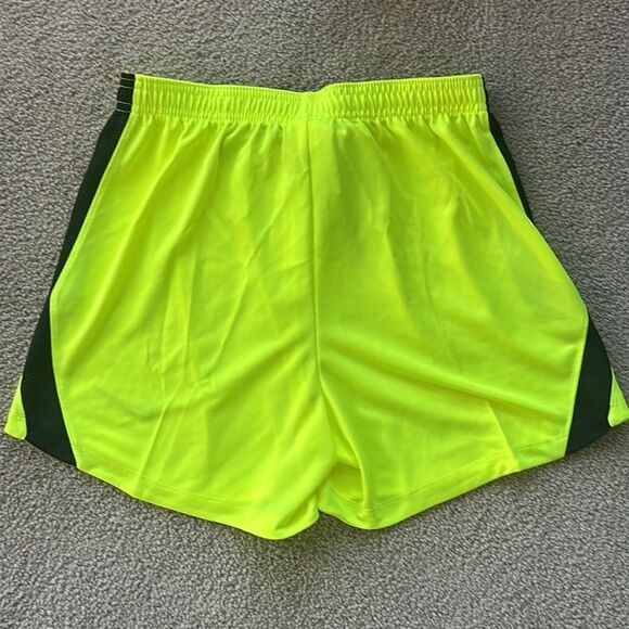 Nike Dri-Fit Women’s Shorts! - Picture 4 of 9